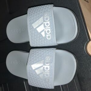 Adidas, Boys size 1 cushion slides, gray